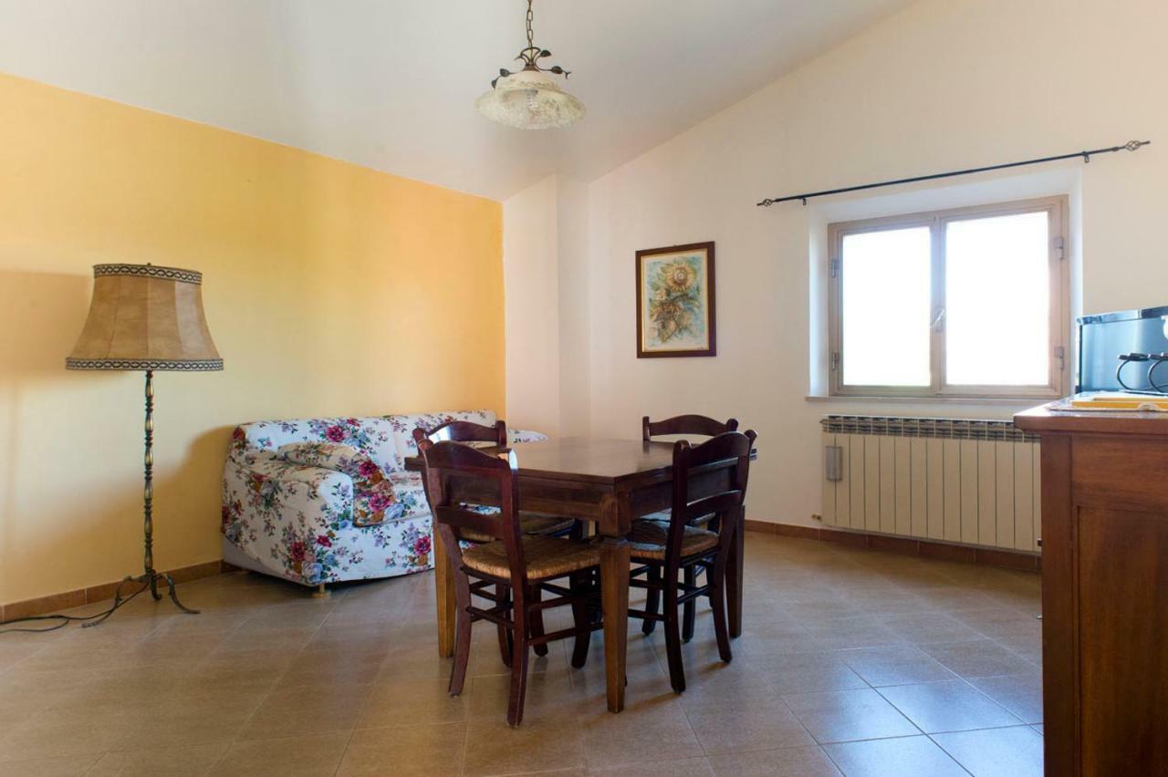 Agriturismo Colle Al Sole Appartement Castiglione del Lago Buitenkant foto